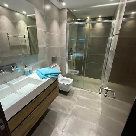 Charming With Private Terrace,heart Of Apartment