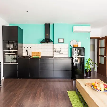 Charming With Private Terrace,heart Of Apartment Malaga